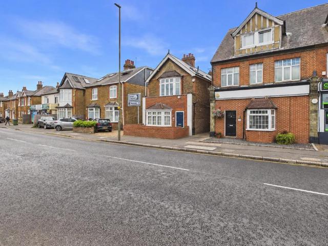 Flat for rent in West End, Blackhills