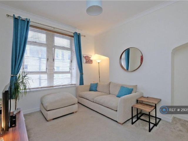 Flat for rent in Ballindoch, Scotland