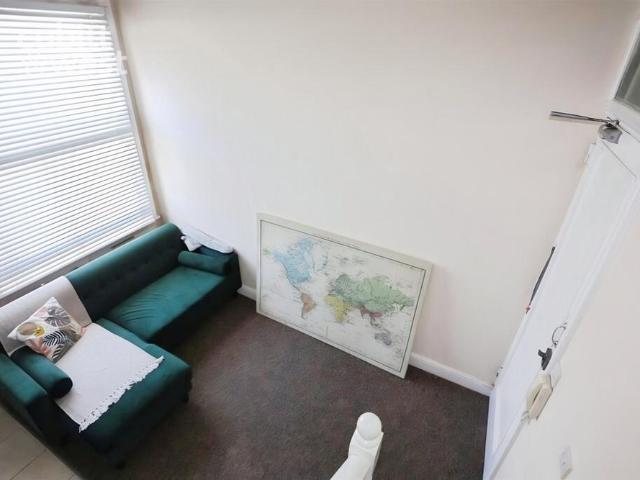 Apartment for rent in Round Hill, Brighton & Hove