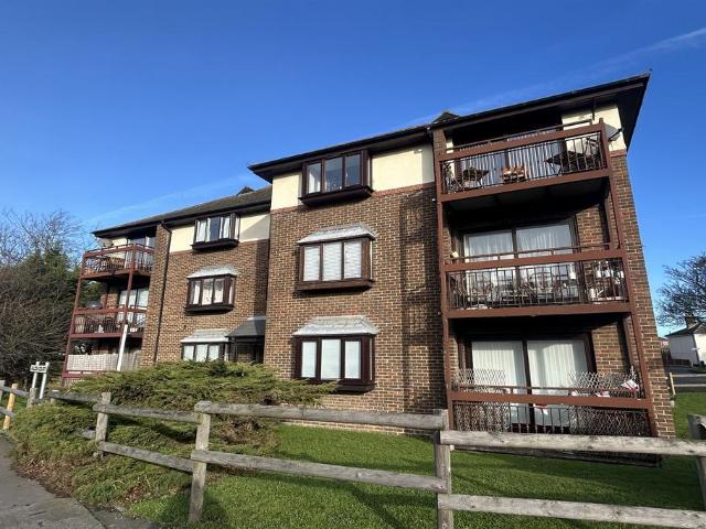 Flat for rent in North Shoebury, Alton Barnes