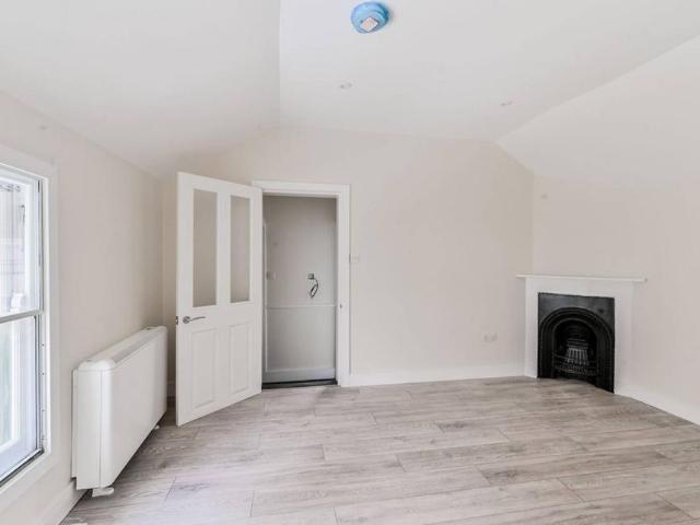 Flat for rent in Walthamstow Village, Leyton