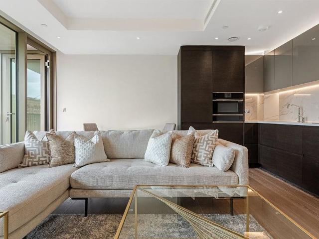 Apartment for rent in Kensington, Greater London