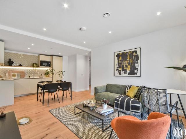 Flat for rent in London Borough of Lewisham, New Cross