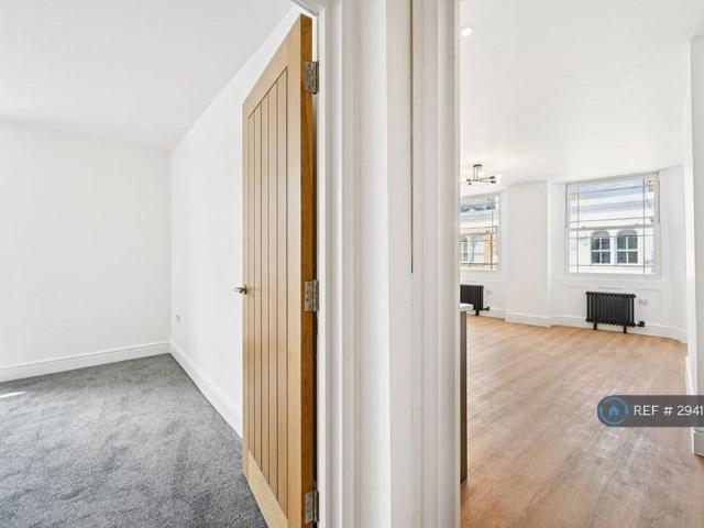 Apartment for rent in Brooklands, Monks Orchard