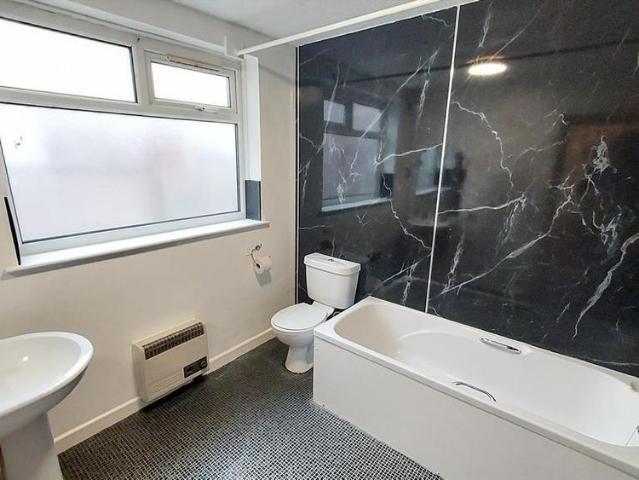 Apartment for rent in Knowle, Blackpool