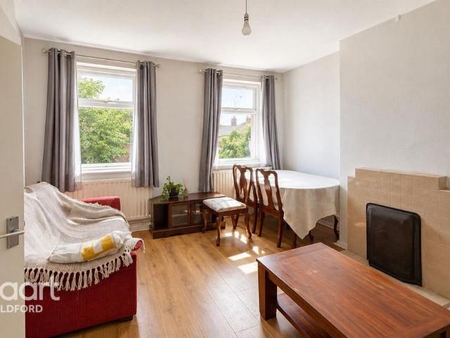 Room for rent in Guildford Park, Guildford