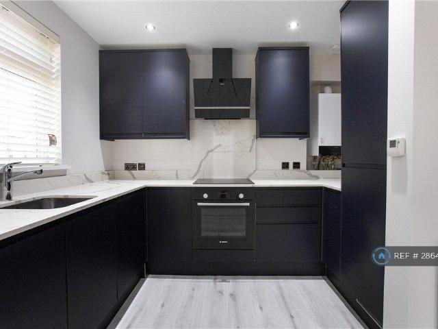 Flat for rent in Church End, Isle Of Man