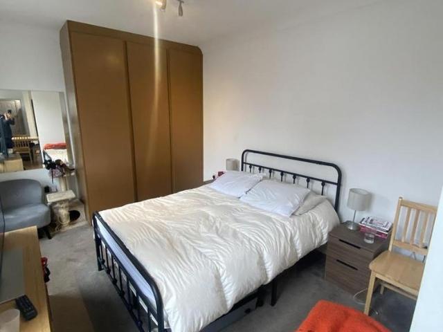 Studio for rent in West Hackney, Greater London