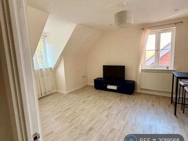 Apartment for rent in Shinfield