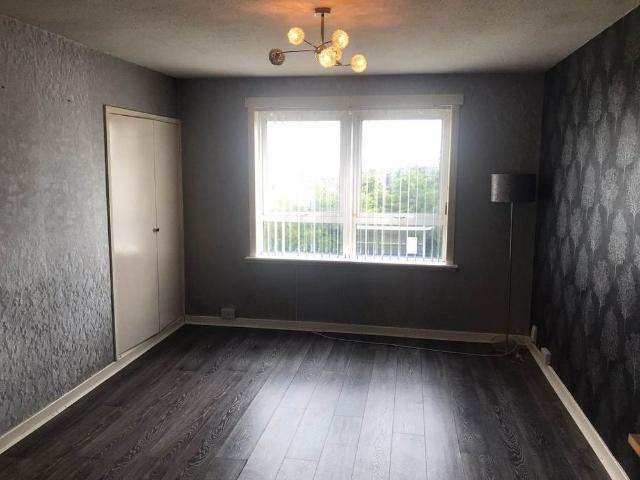 Apartment for rent in Law, Scotland