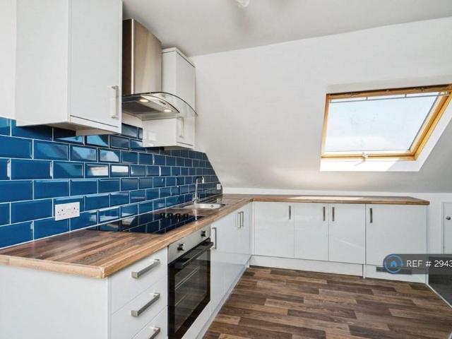 Apartment for rent in Upton, Acol