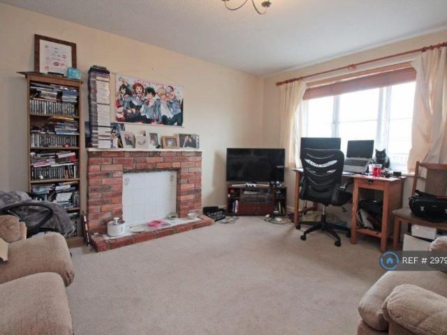 Apartment for rent in Burton and Winkton, Burton