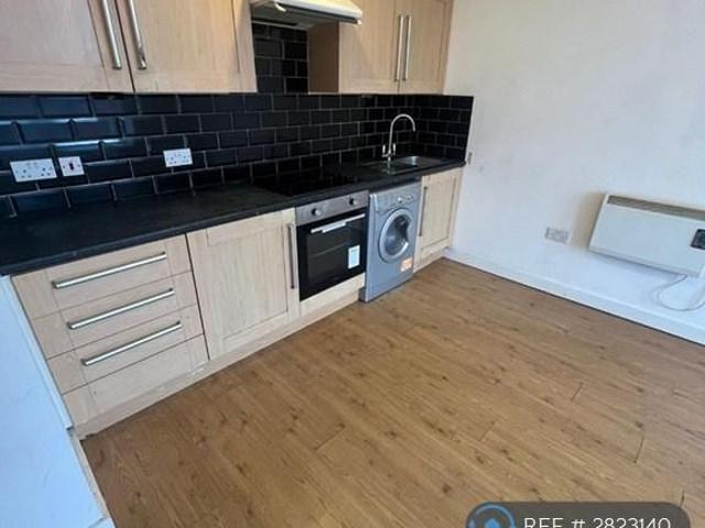Apartment for rent in The Haulgh, Lee Bank
