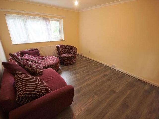 Apartment for rent in Warstock, West Midlands