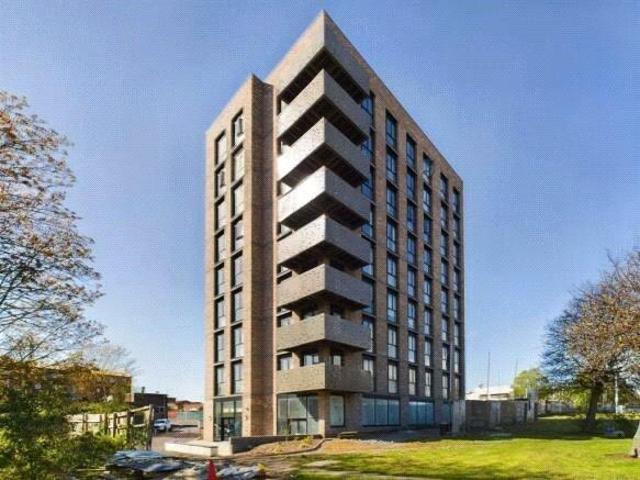 Flat for rent in St George's Quarter / Cultural Quarter, Calderstones