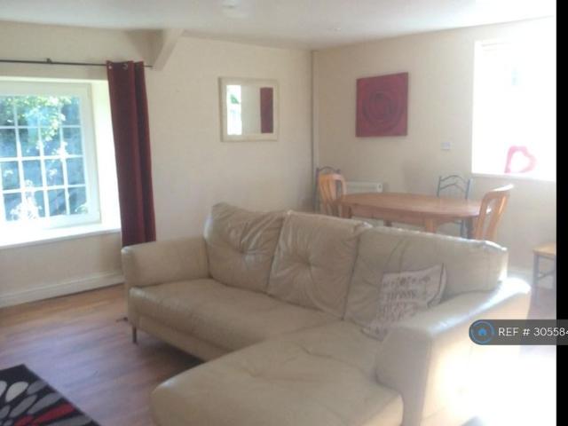 Apartment for rent in Barne Barton, Plymouth