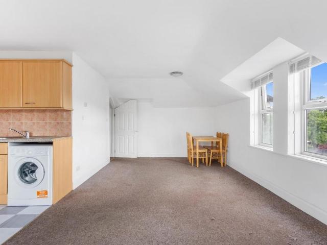 Flat for rent in Stoke Newington, Isle Of Man