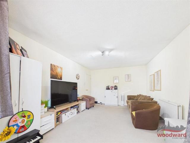 Apartment for rent in Wealdstone, Greater London
