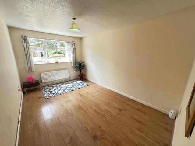 Apartment for rent in Marsh Farm, Luton
