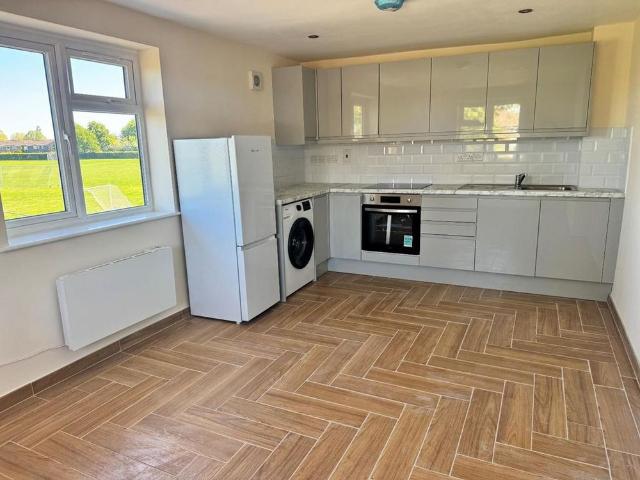 Apartment for rent in Panshanger, Fretherne