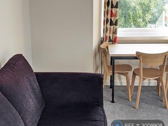 Apartment for rent in Abbey Parks, Dunfermline