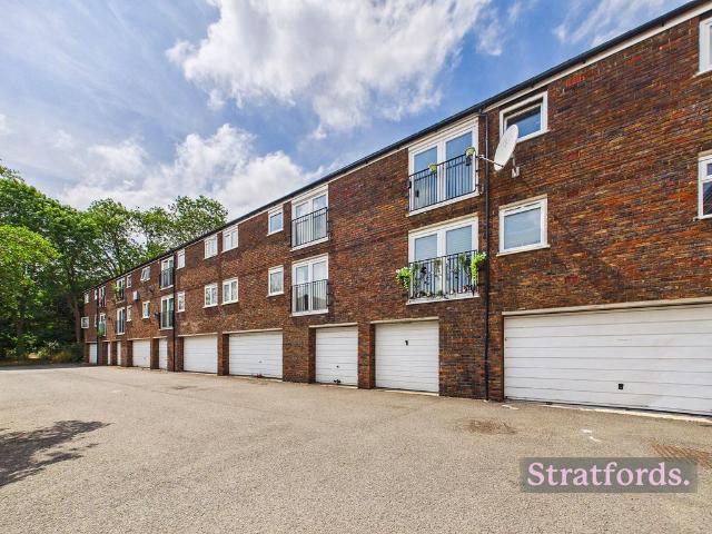 Flat for rent in Fenny Stratford, Milton Keynes