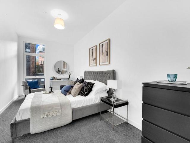 Apartment for rent in The Haulgh, Lee Bank