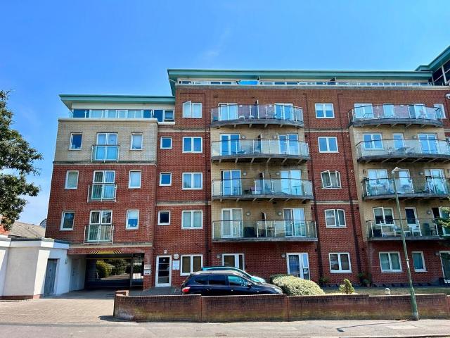 Flat for rent in Boscombe, Bournemouth