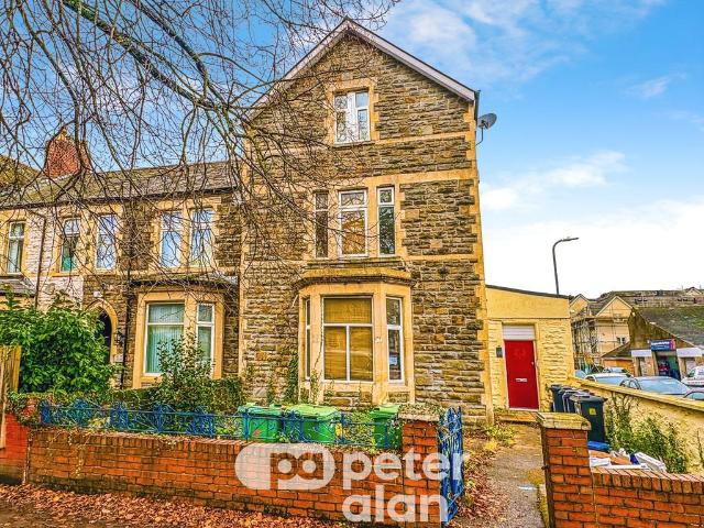 Flat for rent in Falcon Lodge, Wales