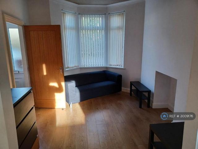 Apartment for rent in Falcon Lodge, Wales