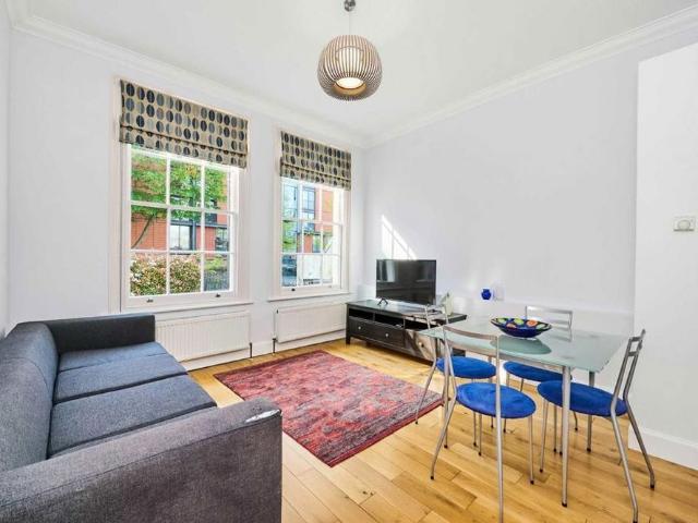 Apartment for rent in London Borough of Hammersmith and Fulham, Greater London