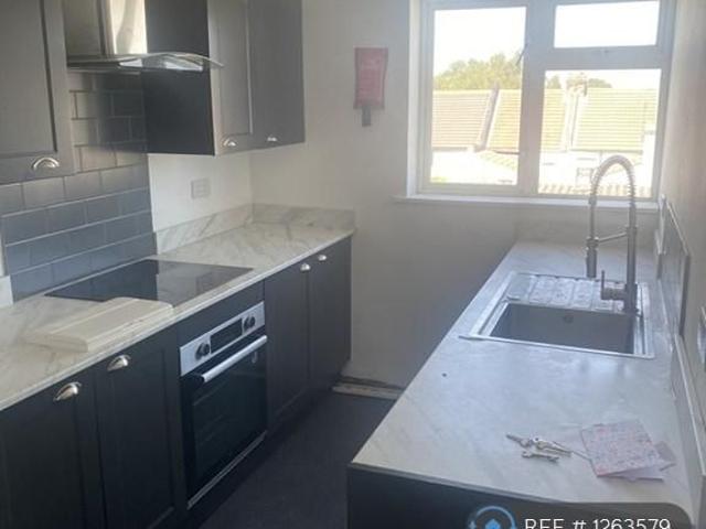 Apartment for rent in Brompton, Gillingham