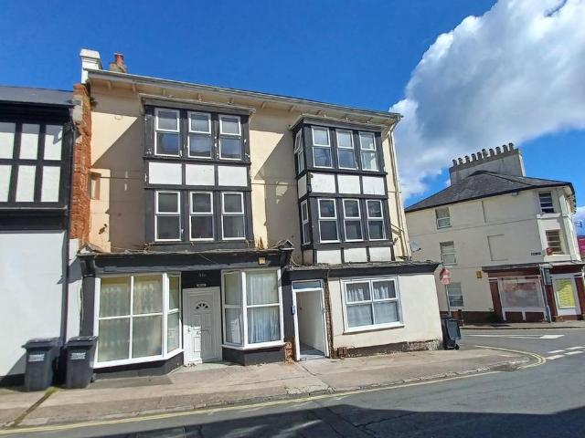 Studio for rent in Oldway, Livermead