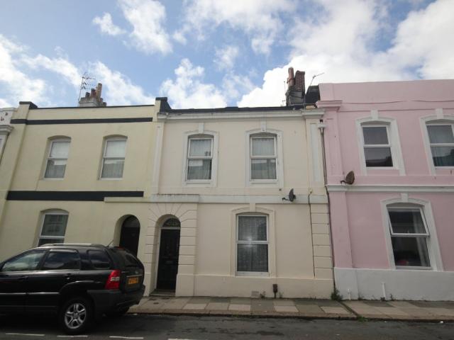 Apartment for rent in Pennycomequick, Mount Wise