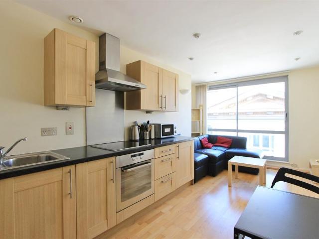 Flat for rent in City Centre, South Yorkshire