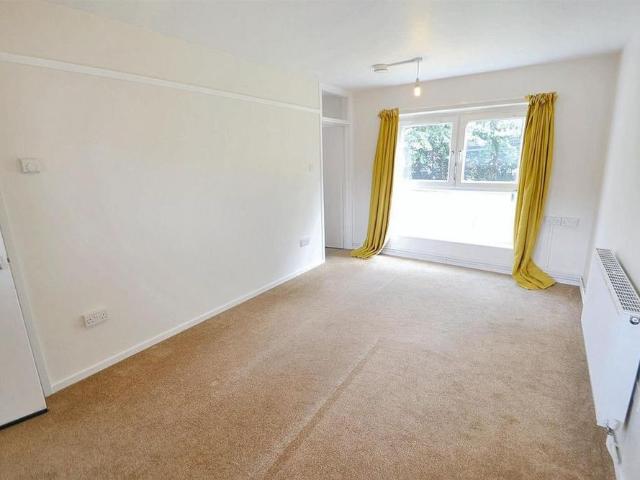 Apartment for rent in Heigham Grove, East Bank