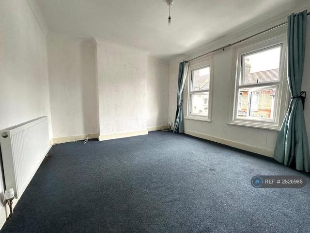 Apartment for rent in Luton, Chatham