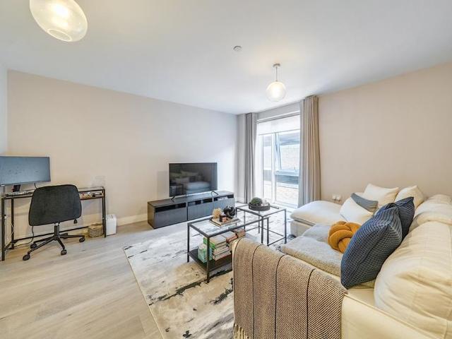 Apartment for rent in Furze Platt, Maidenhead