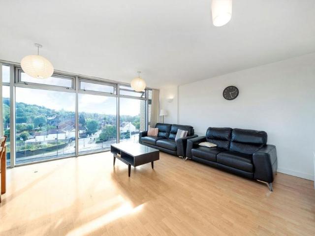 Apartment for rent in London Borough of Harrow, Greater London