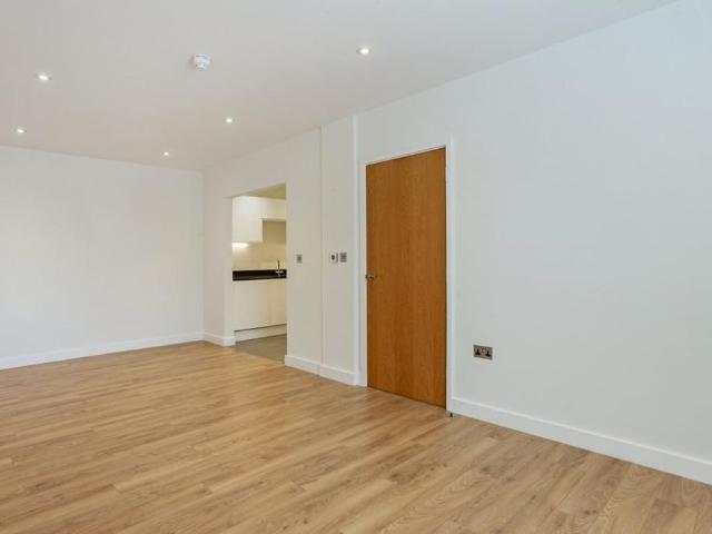 Apartment for rent in Spital, Windsor