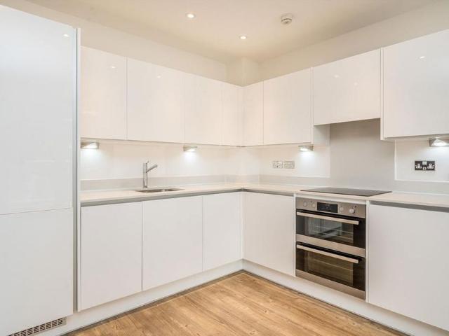 Apartment for rent in London Borough of Hounslow, Spring Grove