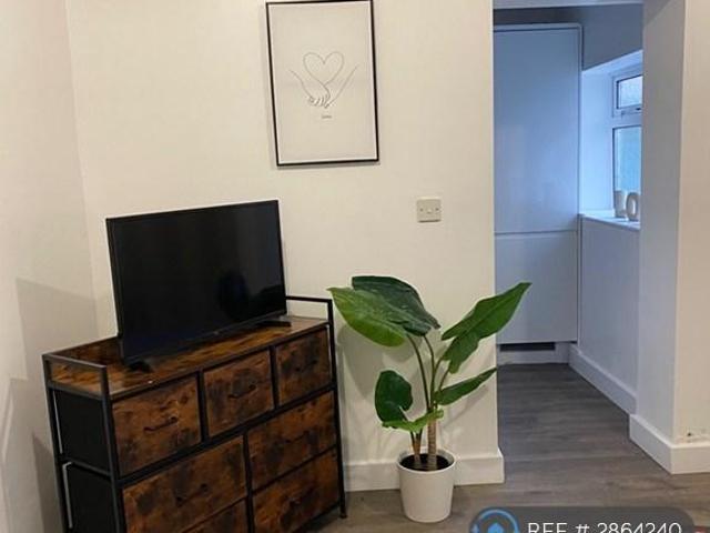 Flat for rent in Blackpool, Isle Of Man
