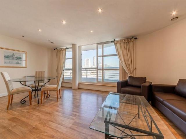 Apartment for rent in Isle Of Dogs, Isle Of Man