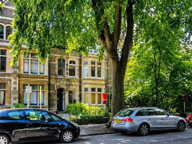 Flat for rent in Plasnewydd, Falcon Lodge