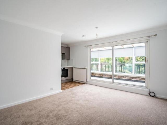 Apartment for rent in High Field, York
