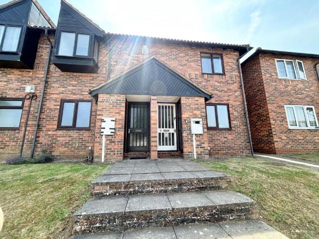 Flat for rent in Old Wolverton, Milton Keynes