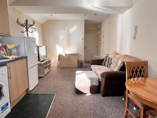 Apartment for rent in Walcot West, Rodbourne