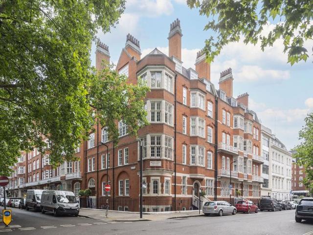 Flat for rent in Saint Giles, Bloomsbury
