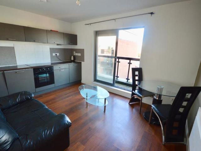 Apartment for rent in Saint Vincent's, Netherthorpe
