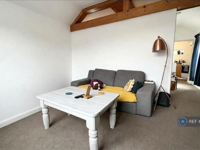 Apartment for rent in Morristown, Penarth